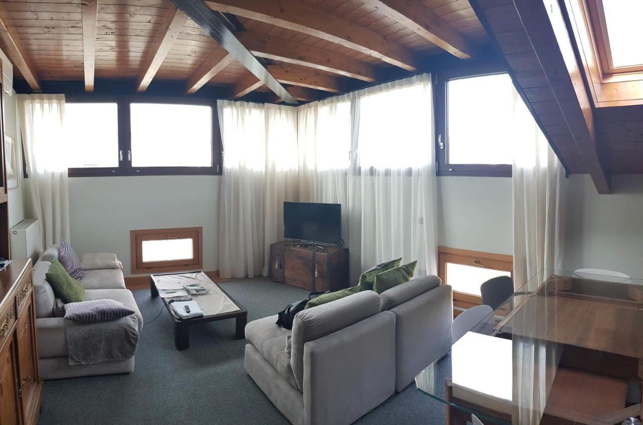 Appartamento Modenese 8 Peschiera del Garda Bagian luar foto