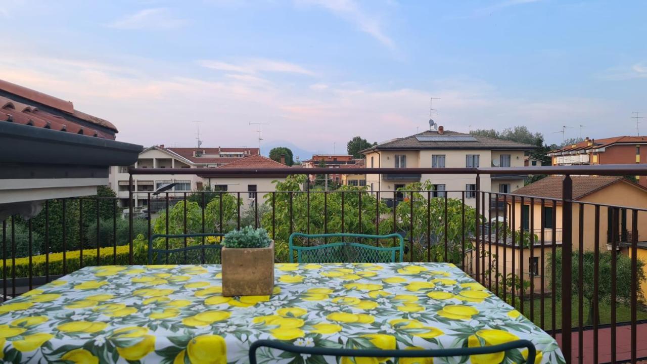 Appartamento Modenese 8 Peschiera del Garda Bagian luar foto